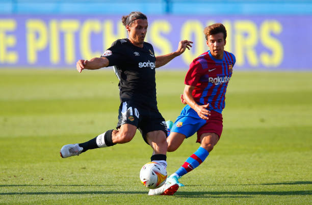 定在许多国 定在许多国